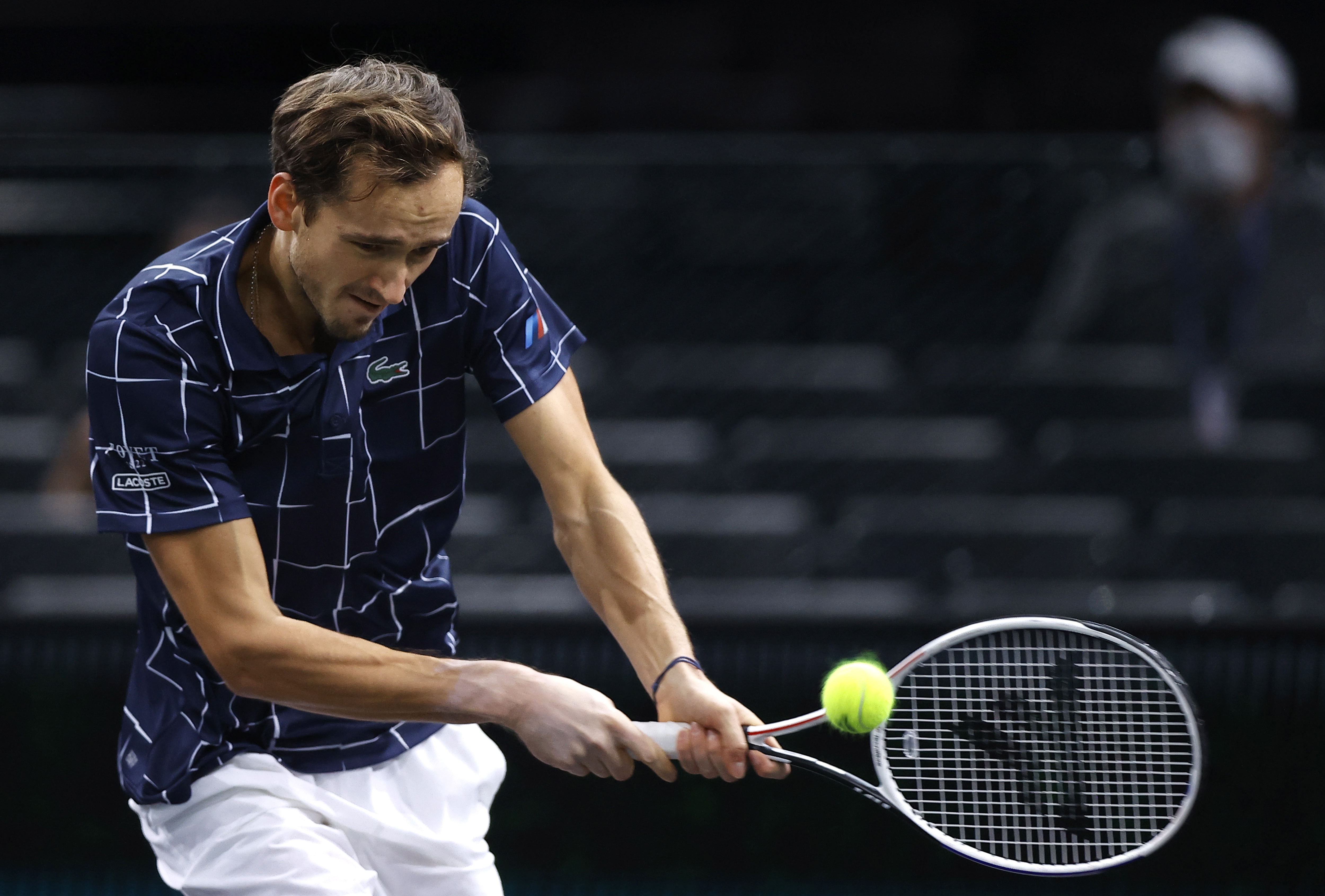 法网完胜戴维斯杯,梅德韦杰夫高光表现 法网完胜戴维斯杯,梅德韦杰夫高光表现