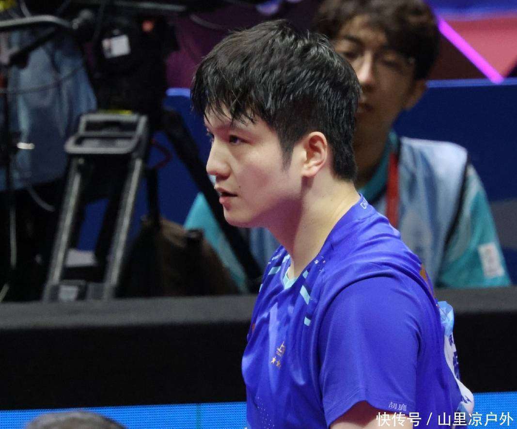 英格兰队险胜中国队，樊振东带队取胜