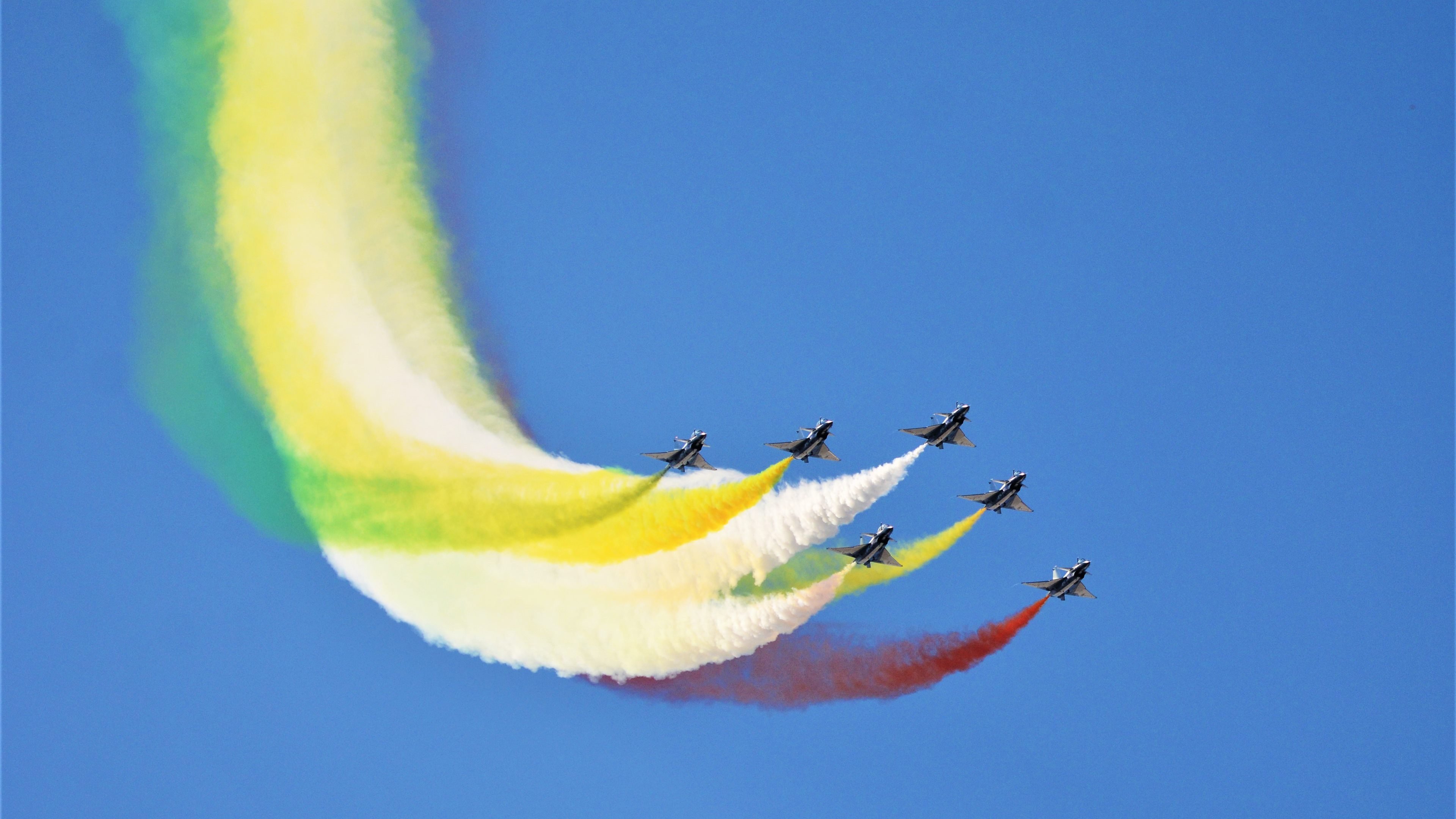 范弗利特爆发助广厦队终结步行者，国际赛场再显神威