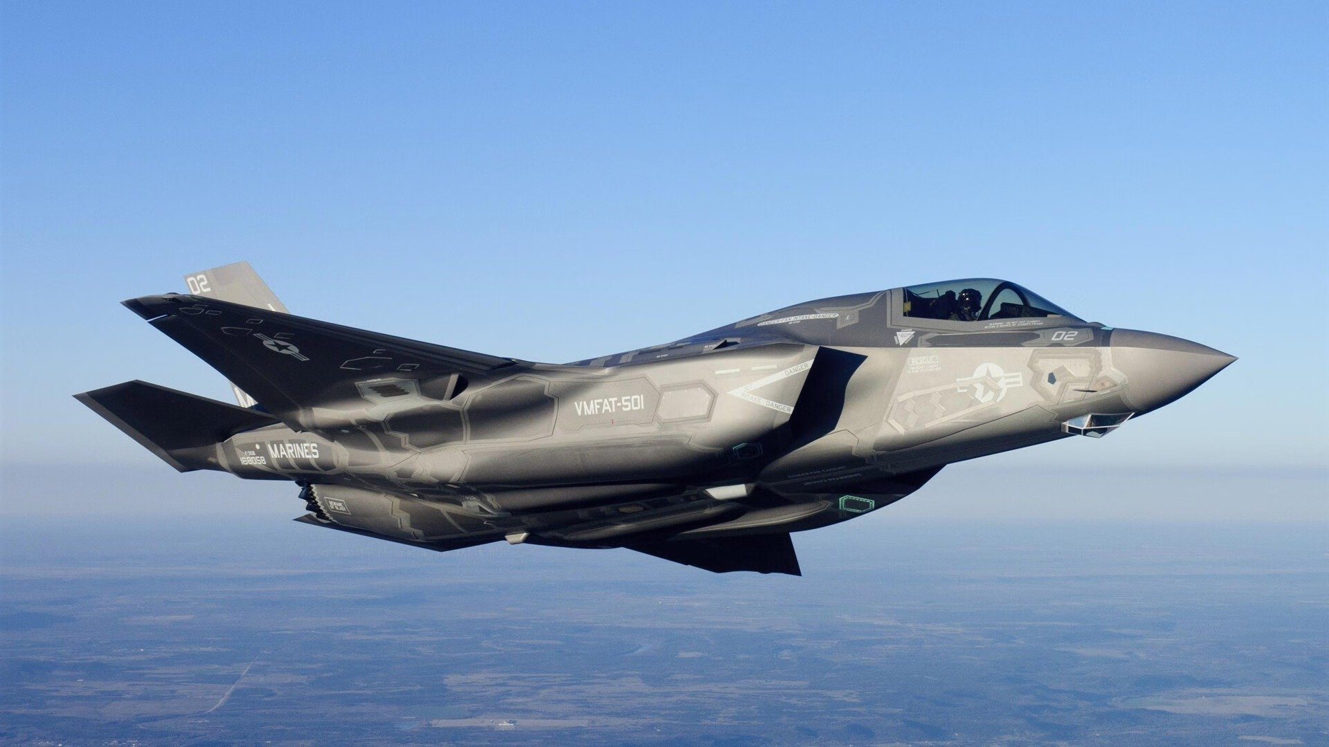 太平洋对岸，米切尔的纪录与上海队闪亮的第一秒