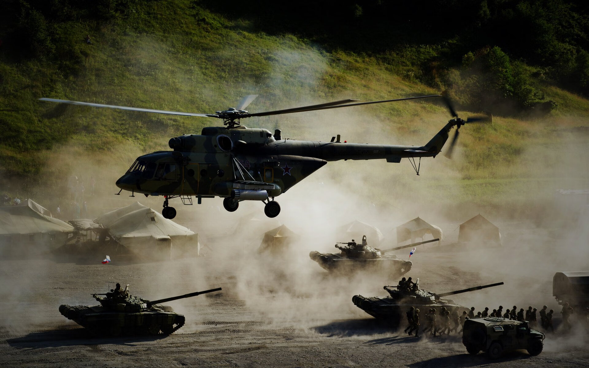 夜幕下的速度传奇，马克西在F1街道赛中的高能输出