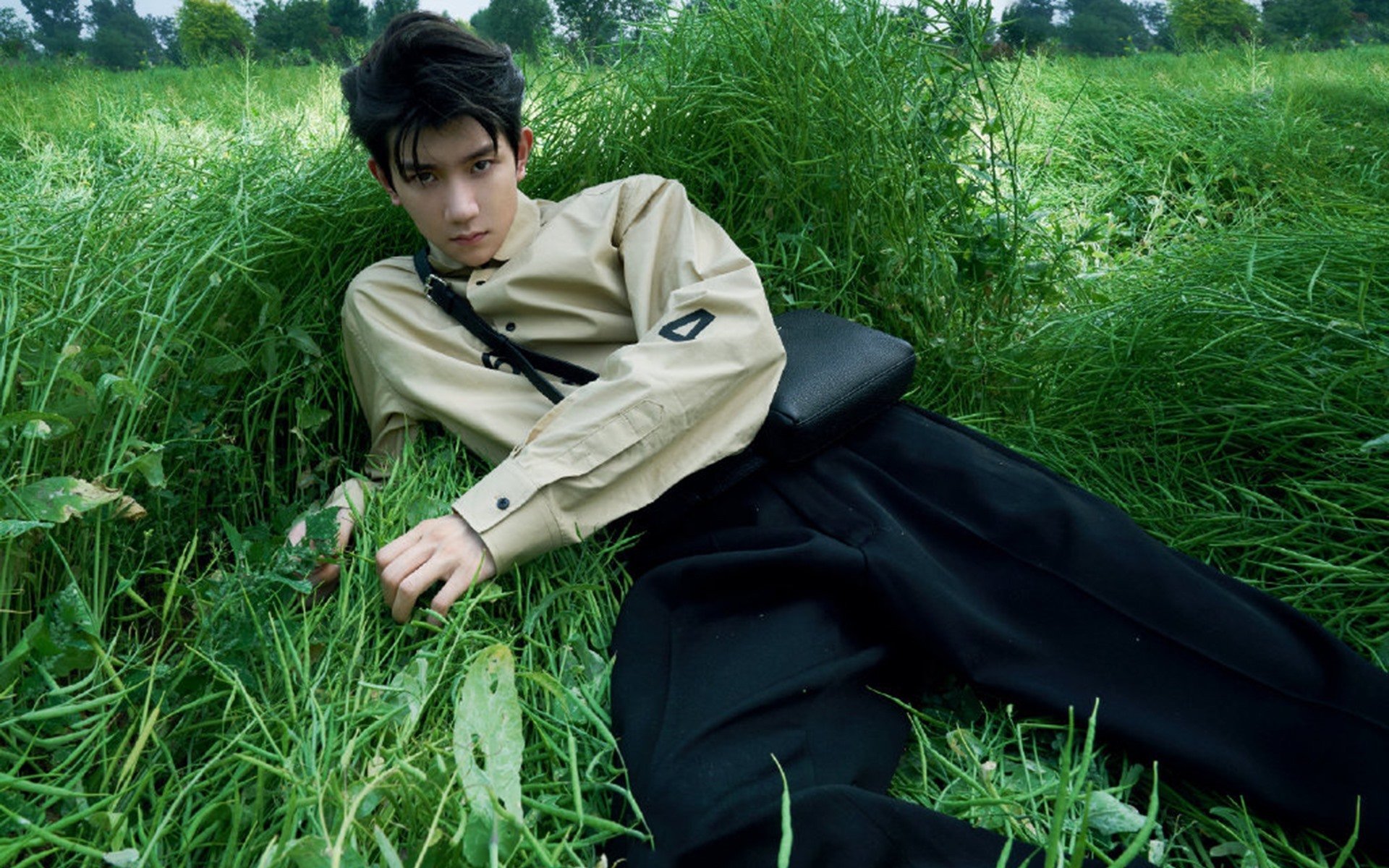 疾风与磐石，F1的极限狂飙，与马里足球的硬核胜利