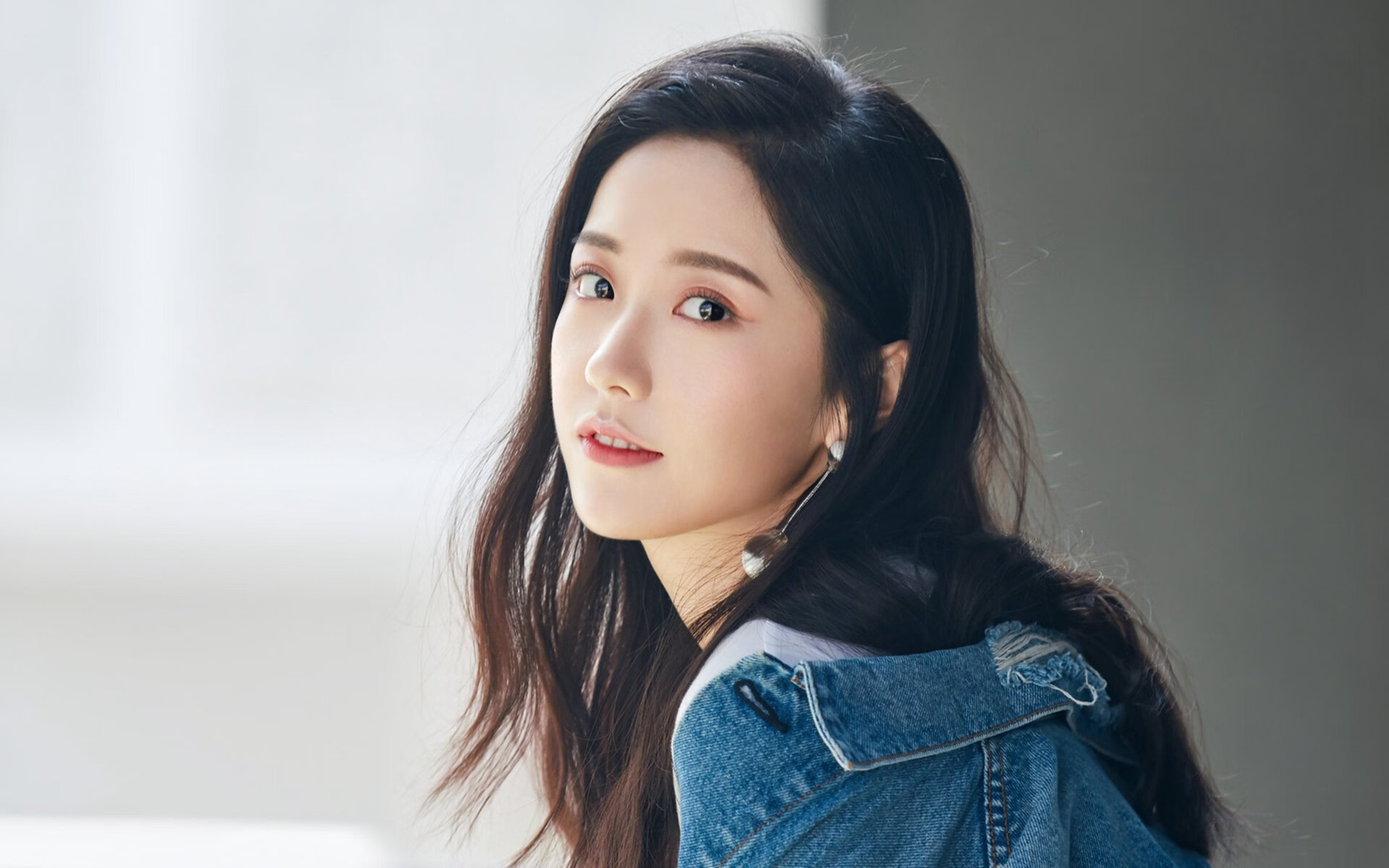 加维关键先生闪耀，佛罗伦萨巅峰对决胜出牙买加