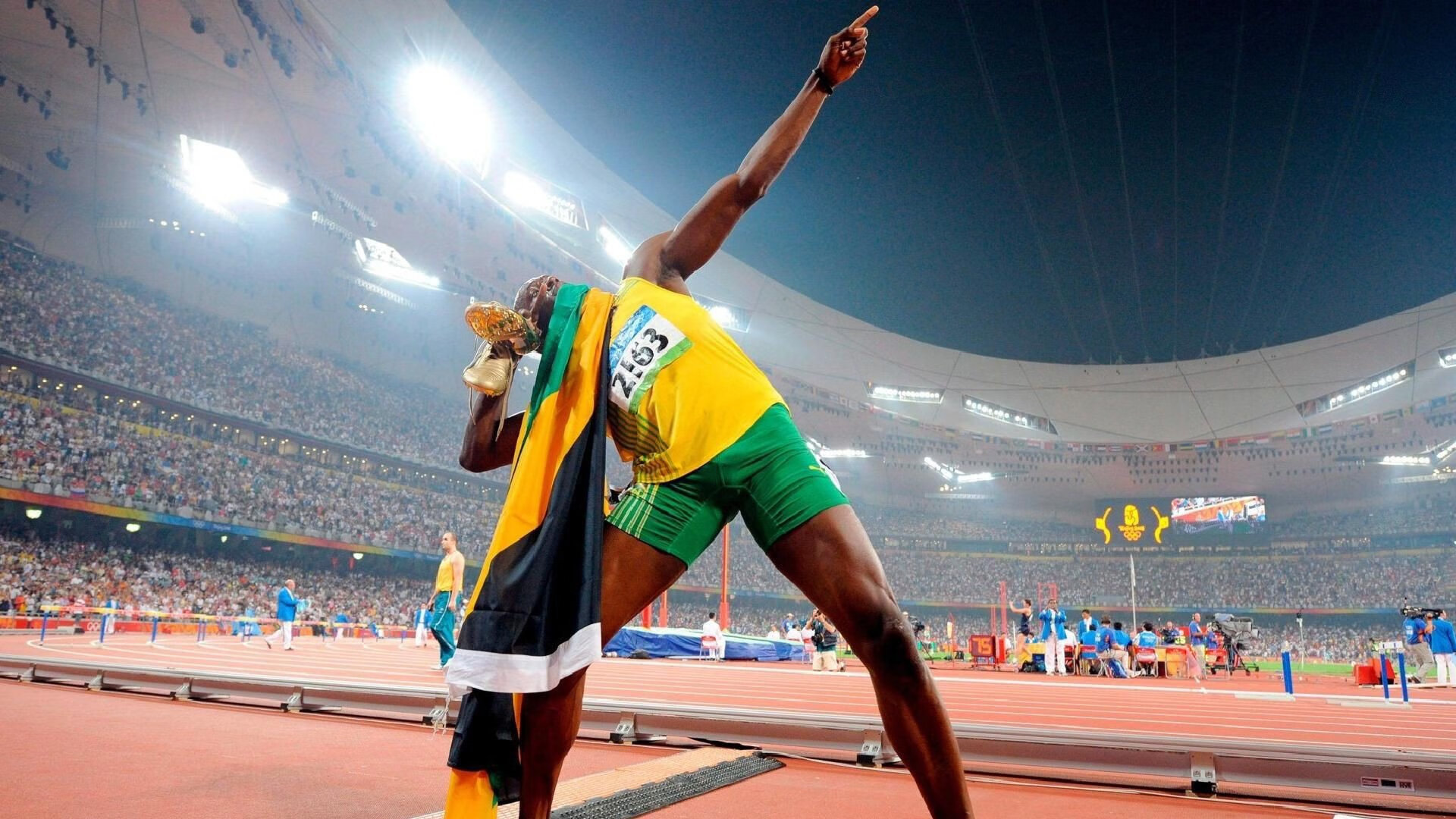 硬仗之王的荣耀，坎特的传奇与几内亚力克卡塔尔的足球史诗